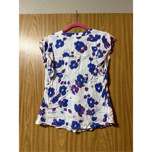 Cabi Purple & Blue Floral Top Woman’s Size Medium - Picture 8 of 10